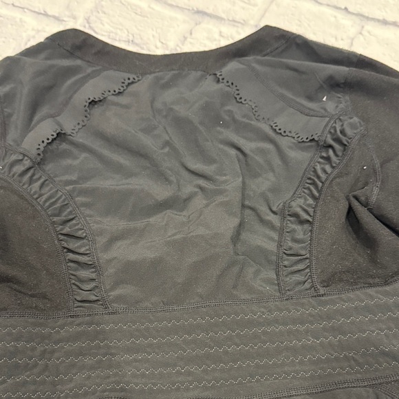 Zella Women's Black Fitted Jacket - Picture 10 of 10